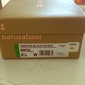 Naturalizer Black Heels